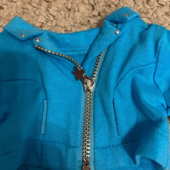 AG Truly Me Meet Outfit — RETIRED. NWOT - Picture 4 of 6